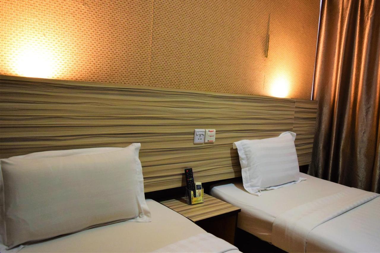 Dj Citi Inn Hotel Kuala Terengganu Kültér fotó